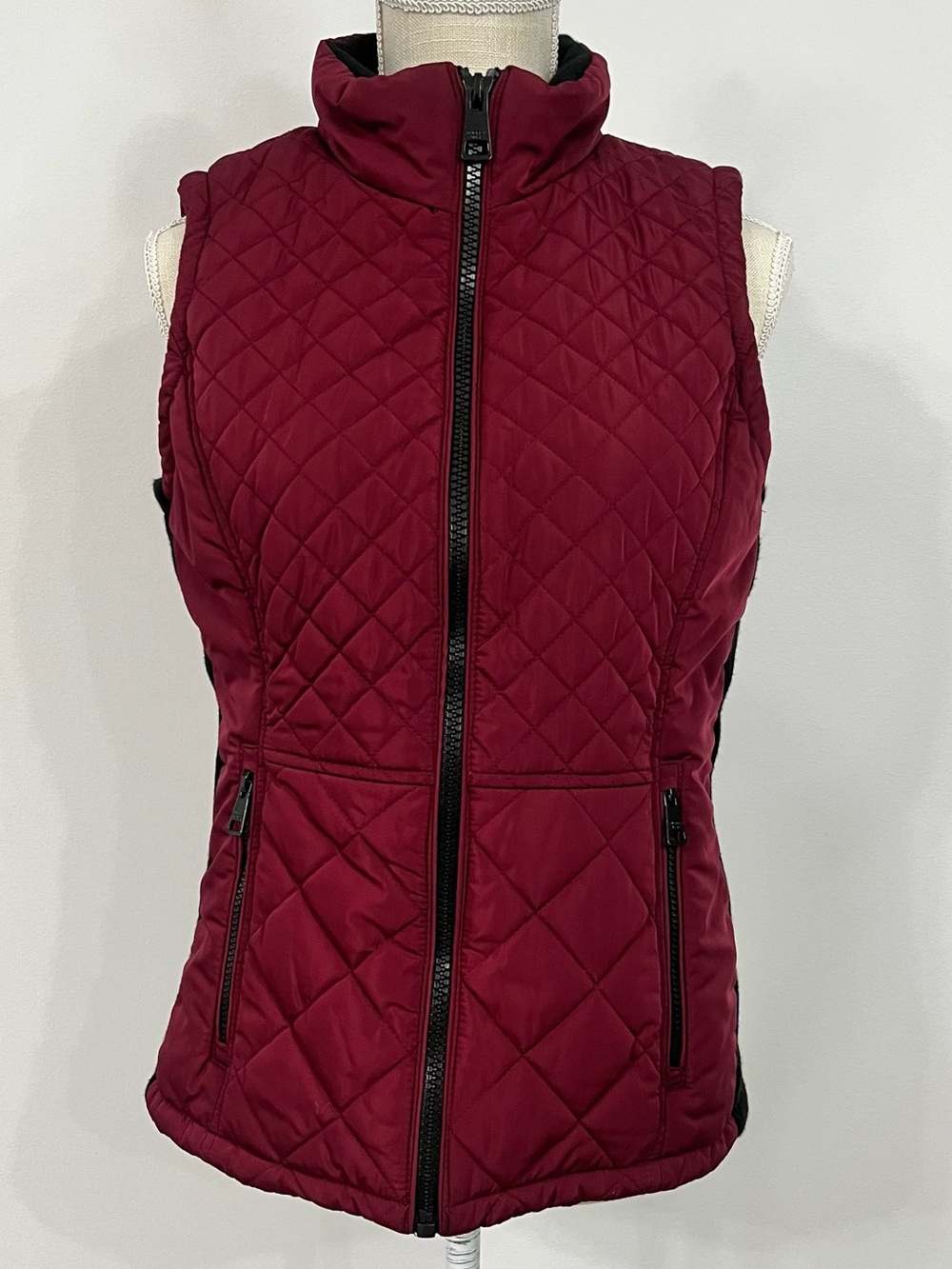 Andrew Marc Womens Quilted Full Zip Knit Sides Collared Vest - Size S - EUC